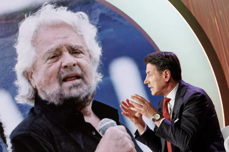 Conte sfotte Grillo: "Finirà come Di Maio, gli daranno un incarico"