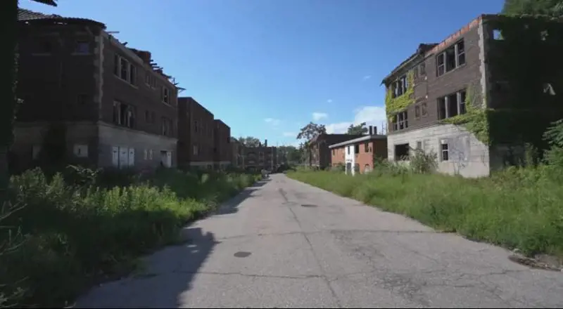 East Cleveland (screenshot da Youtube)