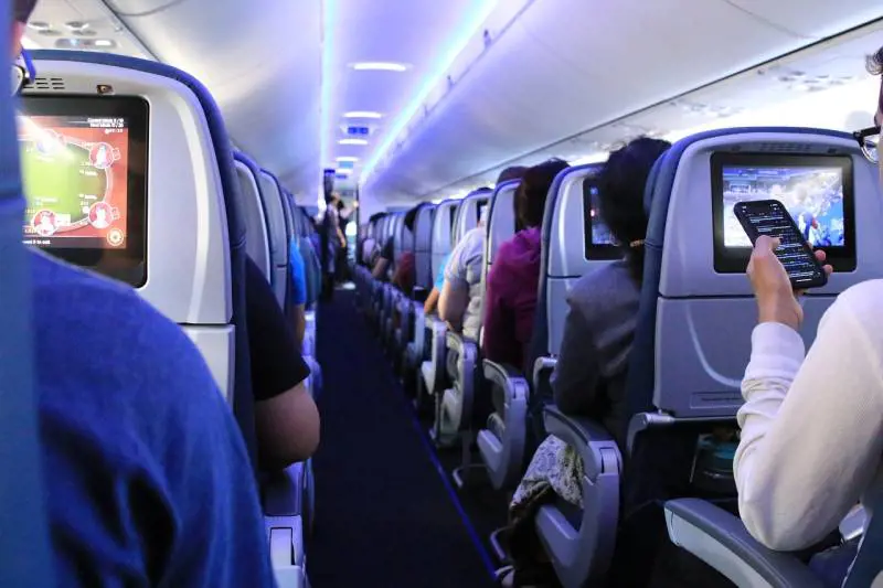 In viaggio durante le feste? Ecco come risparmiare