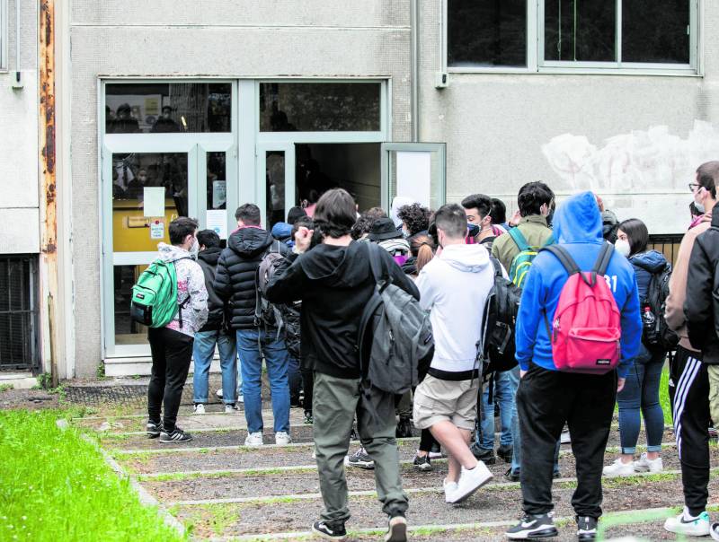 Scuola, cambia tutto: torna il latino già dalle medie