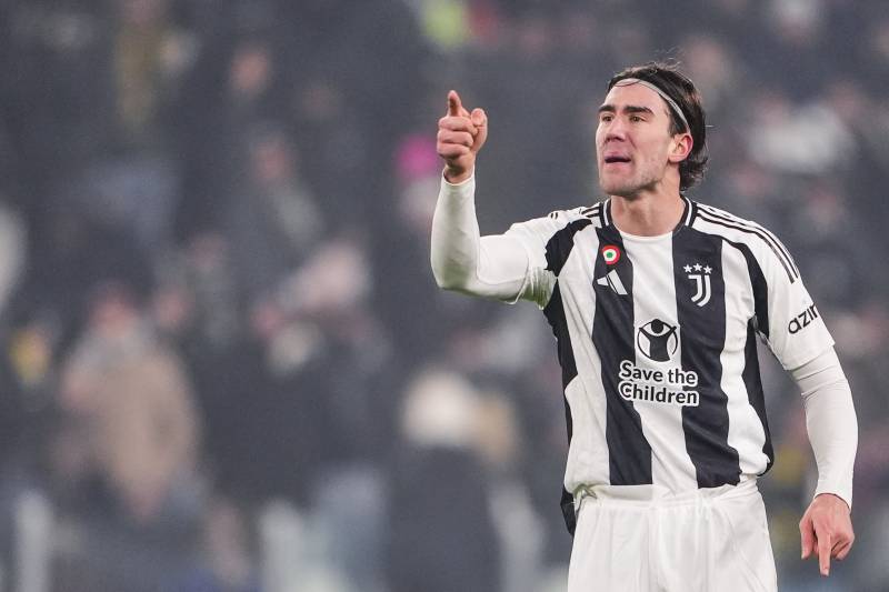 Juventus Venezia Vlahovic polemica