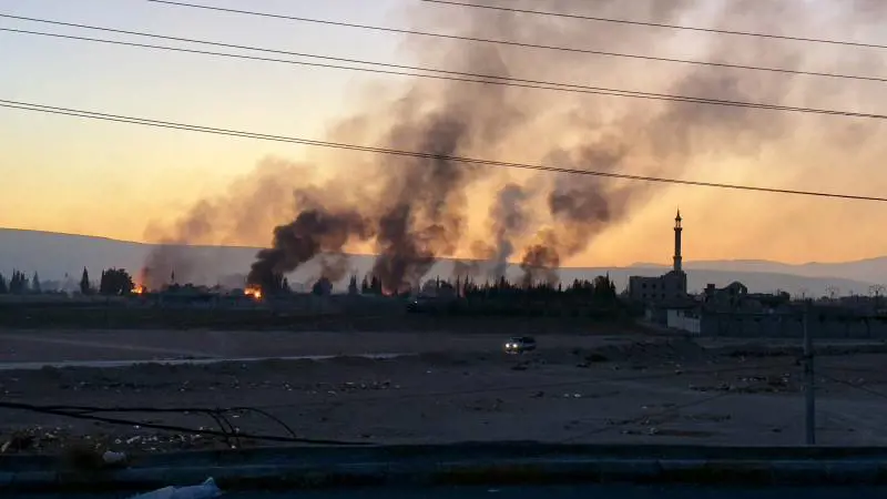 Bombardamenti o saccheggi a sud di Damasco