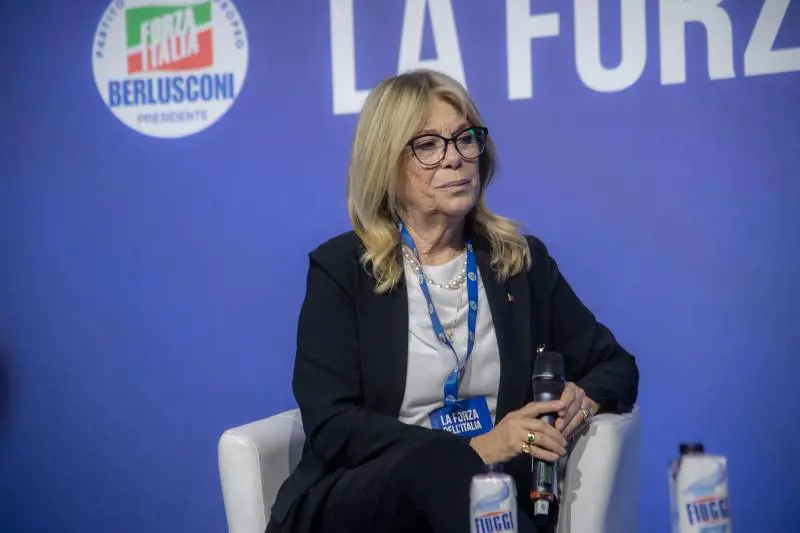"Poliziotti indagati? Italia che non mi piace". Rita Dalla Chiesa e la lezione alla sinistra 