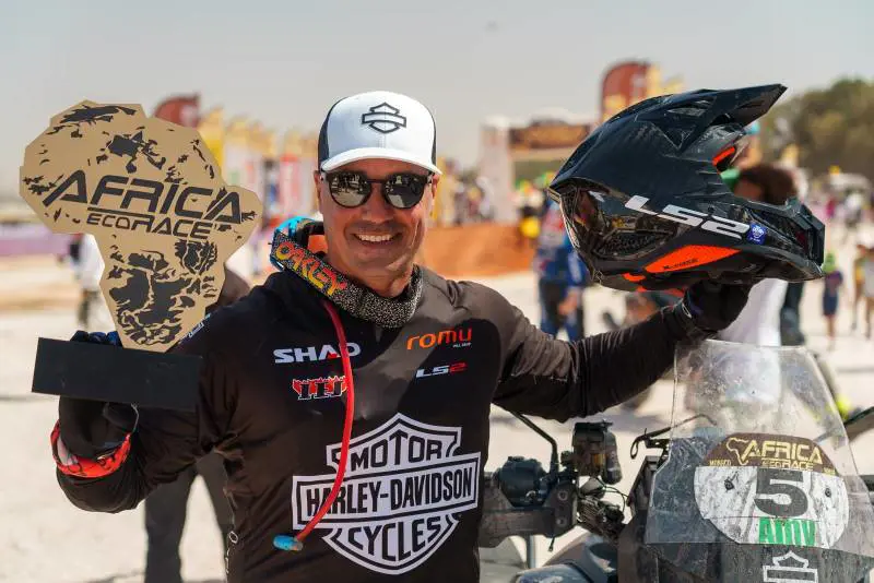 Joan Pedrero si assicura un posto nella top 10 nell'Africa Eco Race 2025