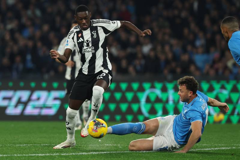 Napoli Juventus Kolo Muani