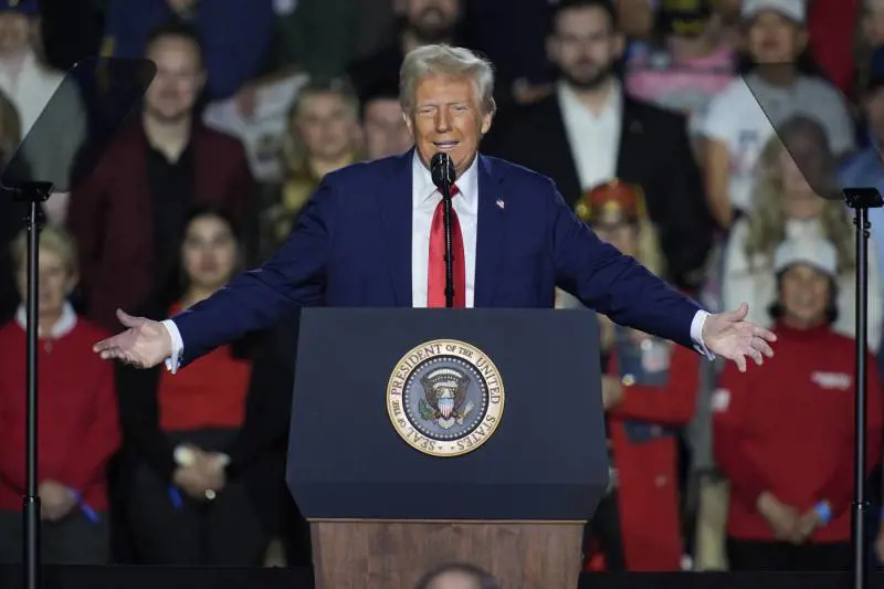 Anche Trump adotta il piano "Paesi terzi"