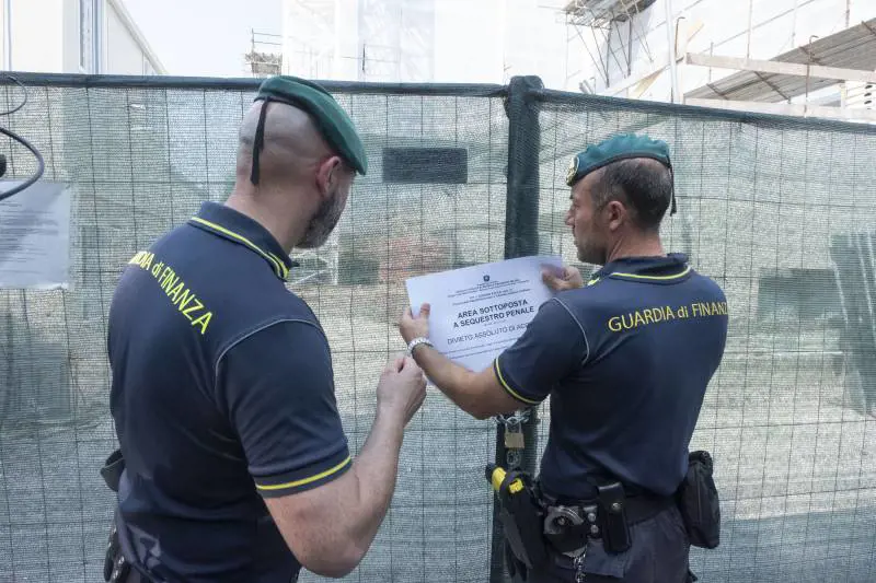 "Comune responsabile delle regole urbanistiche. Multinazionali in fuga"