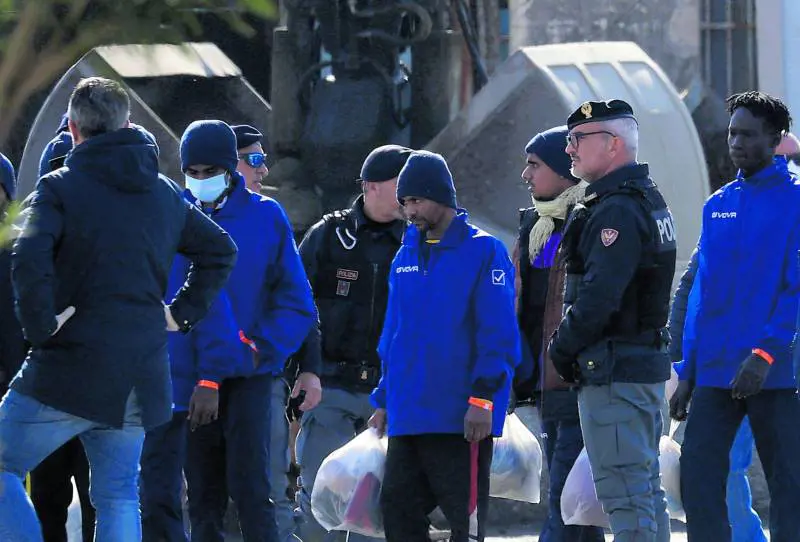 La Ue benedice il "protocollo Albania" sui migranti