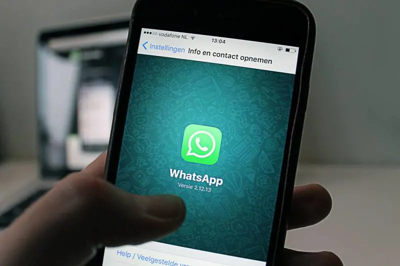 WhatsApp, nelle chat arrivano i thread: cosa cambia