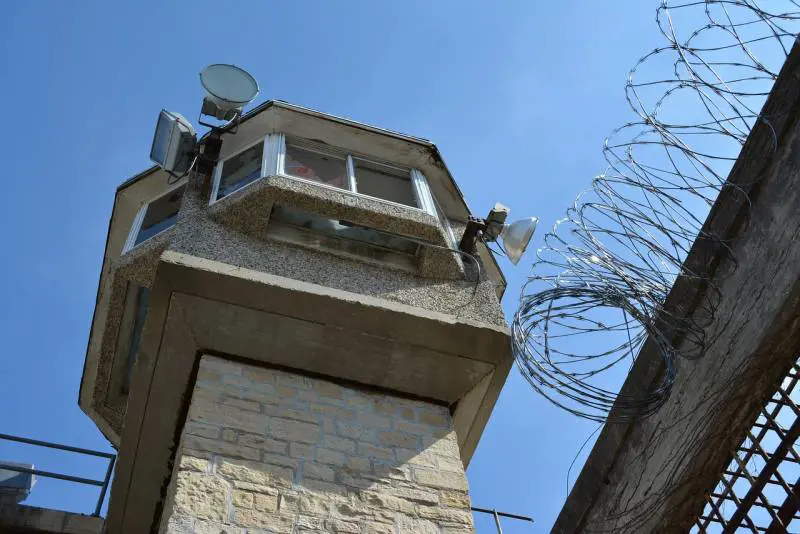 Sì al sesso in carcere. È un segno di civiltà
