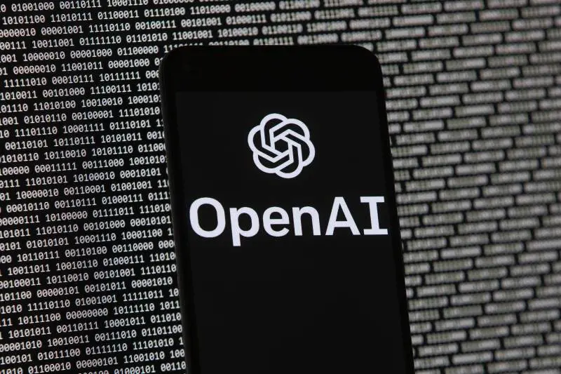Pure OpenAI dice basta al woke: eliminati i riferimenti a diversità e inclusione