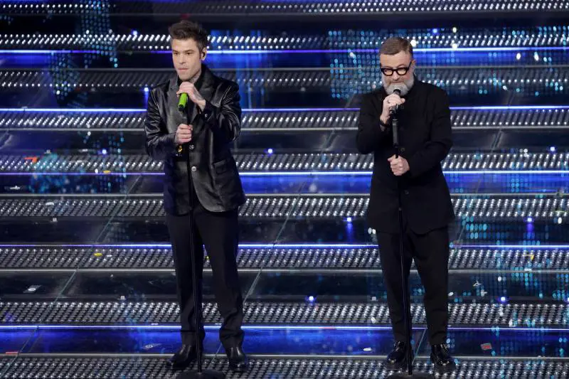 Il tumore e la Ferragni: così Fedez ha cambiato Bella stronza a Sanremo