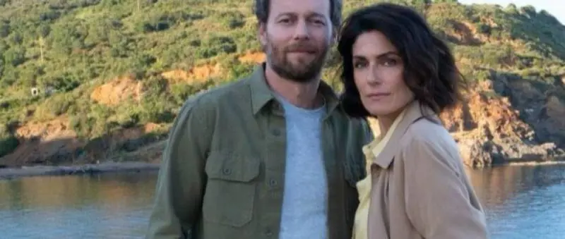 "Le onde del passato": amore e mistero all'Elba
