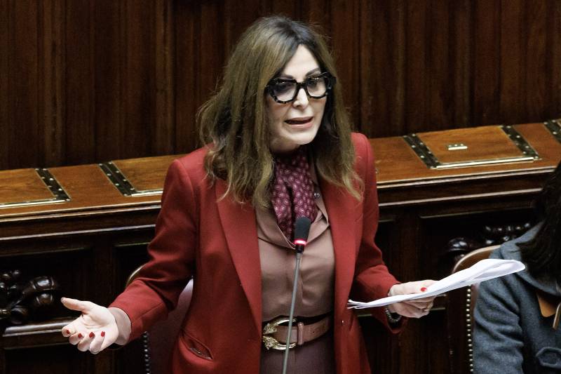 Visibilia, la difesa di Santanché: "Mail e audio contro di lei sono inutilizzabili"