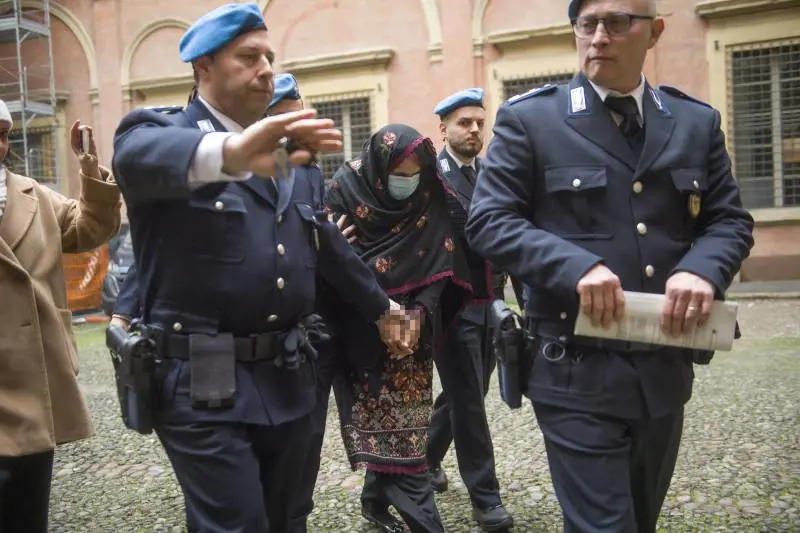 Saman, il giorno delle arringhe: “Assolvete Nazia, è una donna”
