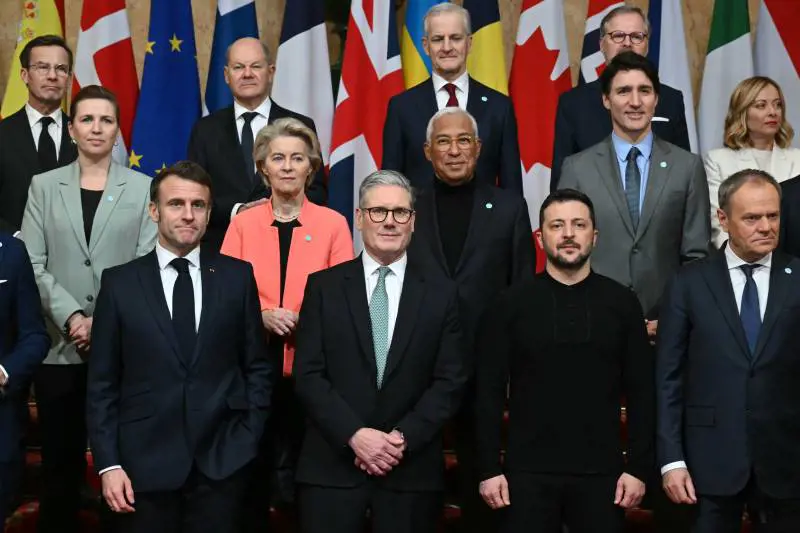 Da Kissinger all'Iraq e Ucraina: cosa c'è dietro il ritorno della "Coalizione di volenterosi"