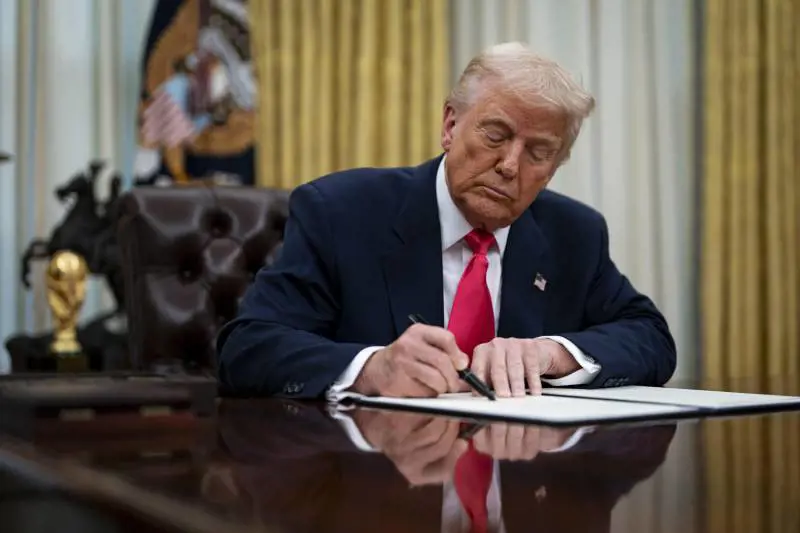 Usa, parte la crypto riserva ma  con casse semi-vuote