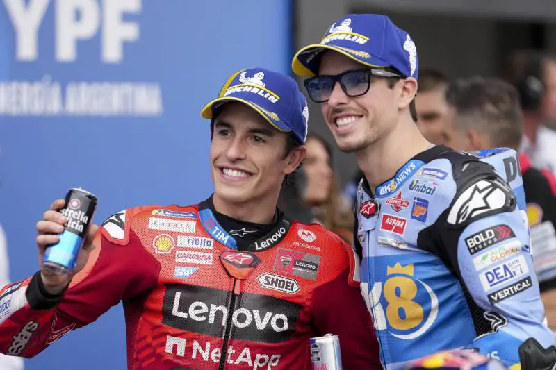 "Solo io conosco così bene i fratelli Marquez in pista"