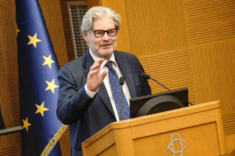 Il convegno contro il pensiero unico approda a Milano
