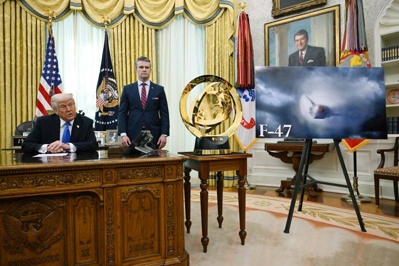 Donald lancia il super caccia Usa. "Sarà il più letale della storia"