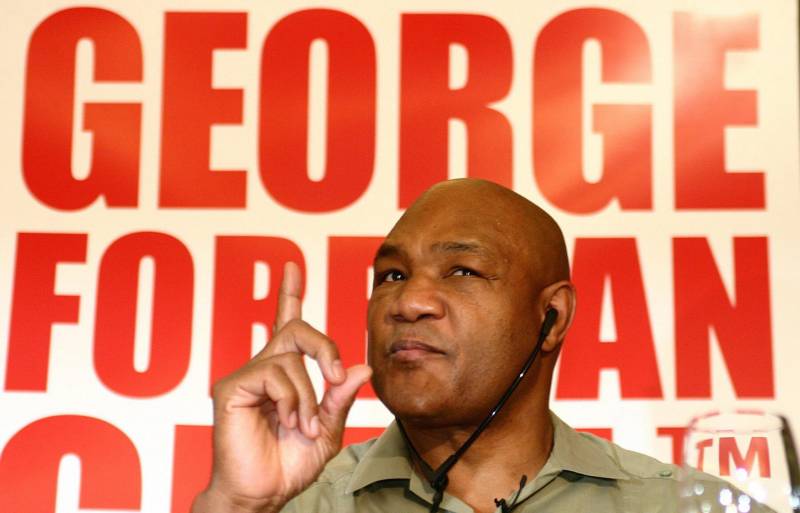 Addio al campione di boxe George Foreman: perse con Muhammad Ali, 20 anni dopo si prese la rivincita