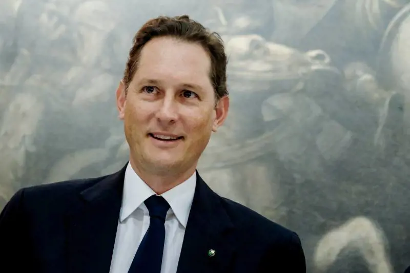 Exor annuncia un buyback da 1 miliardo. Ipotesi Palmer per la guida di Stellantis