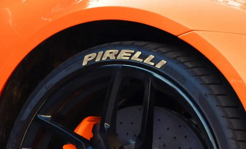 Pirelli corre, ma Sinochem non demorde