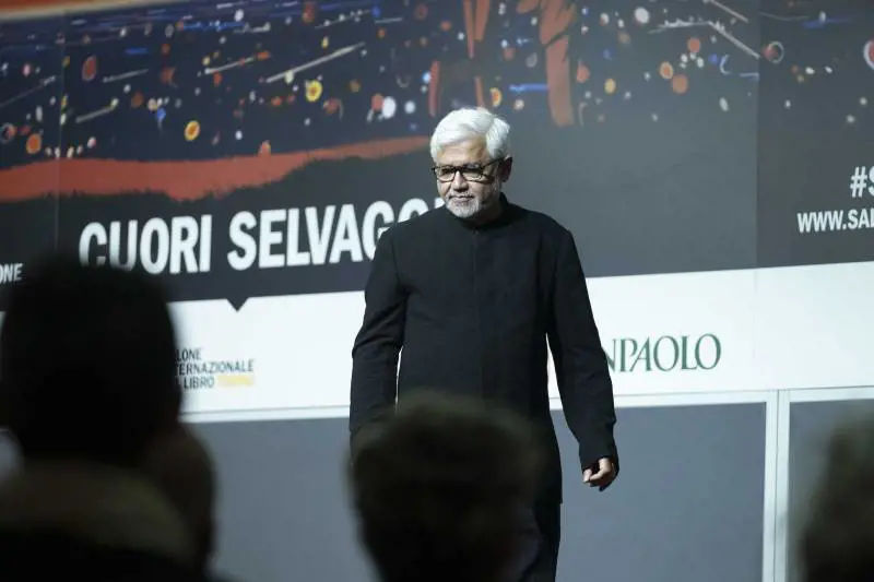 "Così l'oppio ha scritto la storia dei rapporti fra Cina e Occidente"