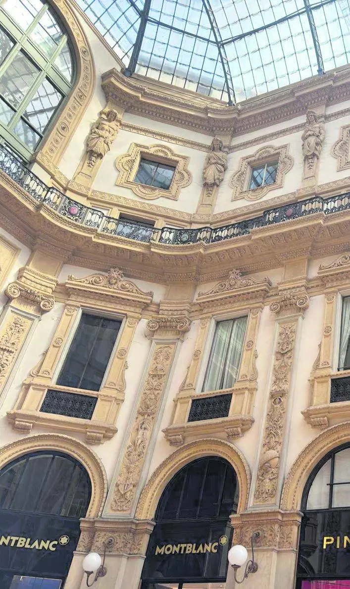 In Galleria entra Montblanc, diviso lo spazio con Rizzoli