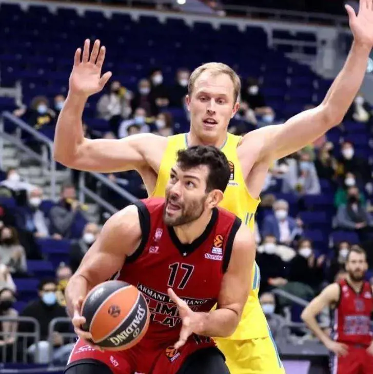 "La pallacanestro mi ha salvato. Ero un bimbo obeso e mi bullizzavano..."