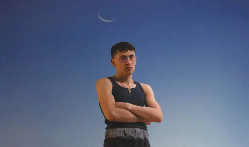 Tredici Pietro, il Morandi rap che fugge dai luoghi comuni