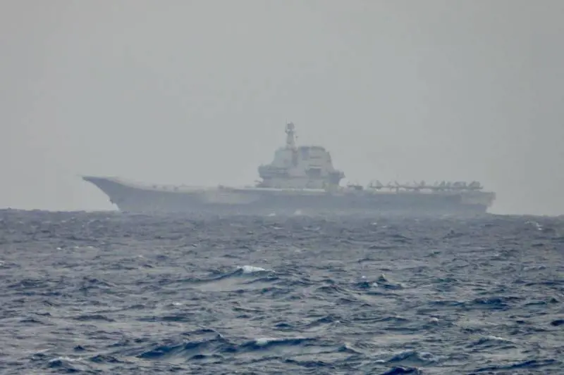 La Cina muove 19 navi da guerra contro Taiwan: "Indipendenza significa guerra"