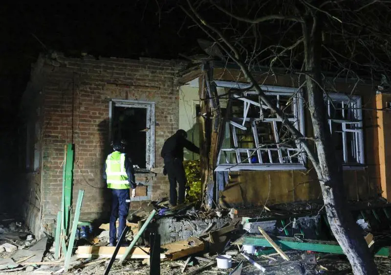 Il Kursk quasi in mani russe. Kherson al buio
