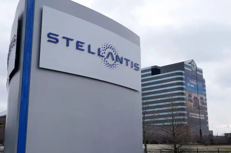 Crisi  Stellantis, giù le consegne