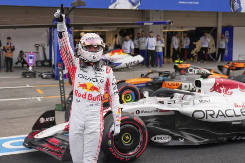 F1, in Giappone Verstappen si prende la pole