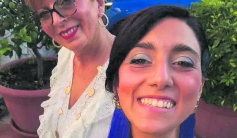 Madre e figlia (incinta di sette mesi) muoiono in incidente