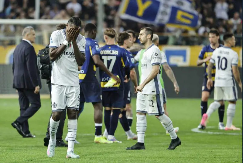 È di nuovo un'Inter a metà. Dal Parma che regalo per Conte