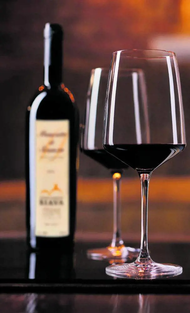 Lombardia, in alto i calici nel Vinitaly dei tormenti