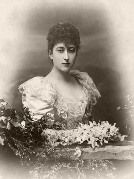 Il mistero della tiara scomparsa e mai più ritrovata