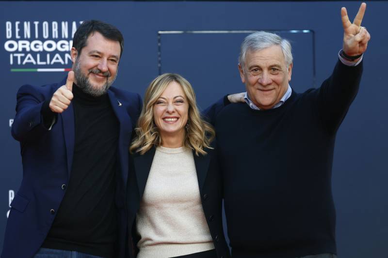 Il centrodestra cresce ancora, giù opposizioni e campo largo: il sondaggio che imbarazza la sinistra