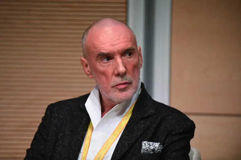 Diego Dalla Palma, la confessione choc: "Massacrato dal mio ex, tentò di strangolarmi"