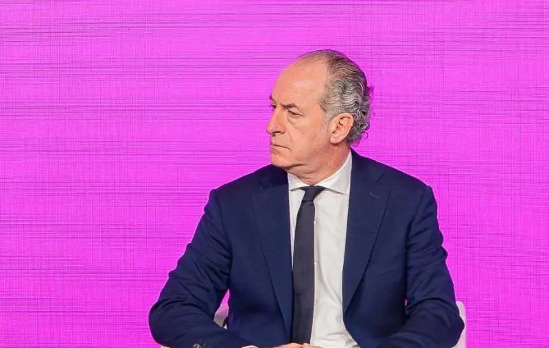 La classifica dei governatori più amati: chi c'è sul podio