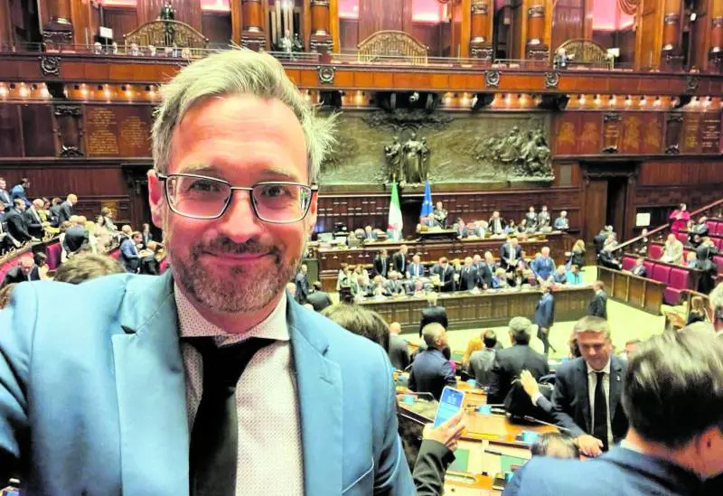 Riarmo, il centrodestra supera il test