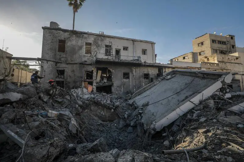 Gaza, l'Idf colpisce l'ultimo ospedale. "Un covo di Hamas"