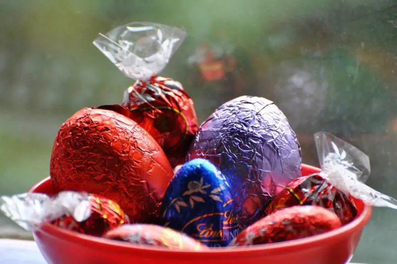 Perché a Pasqua si regalano le uova? Origini e storia dell'usanza più dolce della primavera