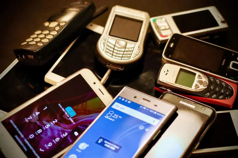 Mossa anti-Trump dell'Ue: funzionari in Usa solo con telefoni usa e getta
