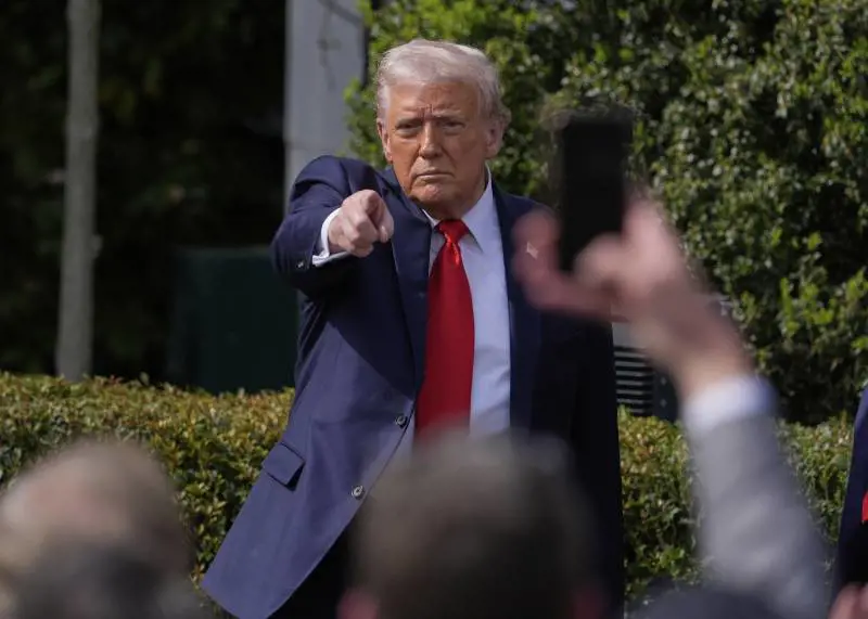 "Harvard sostiene i terroristi": così Trump lancia l'assalto alle università Usa