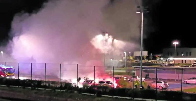 I "narcos" tengono in ostaggio la Francia. Spari e incendi, le carceri sotto attacco