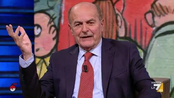 "La cosa che disse quando era allegra…". La sparata di Bersani sulla visita di Meloni da Trump