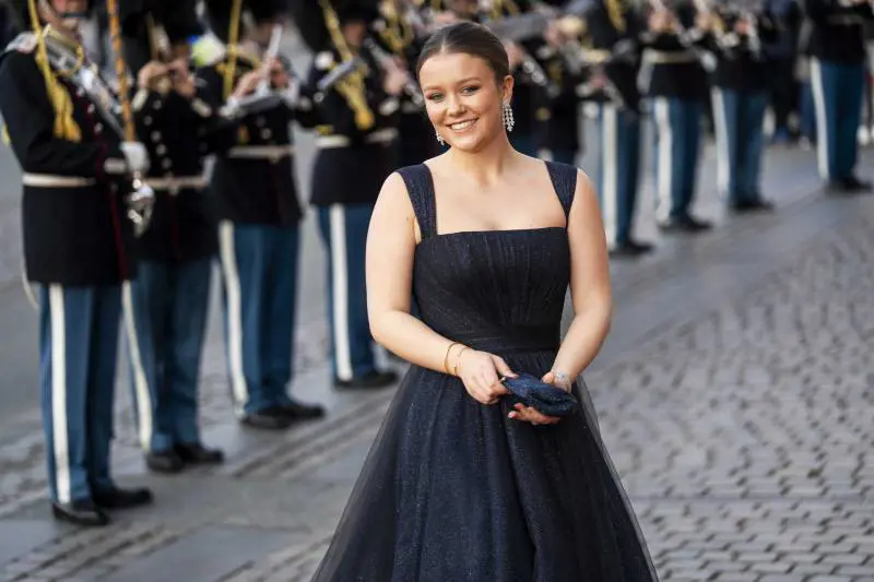 Isabella di Danimarca festeggia (in anticipo) i 18 anni. La festa da favola a corte